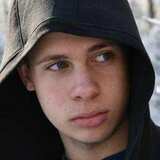 Bee from Vinton | Man | 23 years old | Cancer