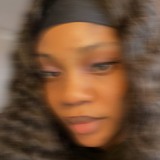 Praise from Brampton | Woman | 23 years old | Taurus