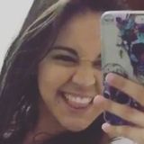 Lia from Resende | Woman | 28 years old | Cancer