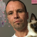 Athos from Mouscron | Man | 47 years old | Aquarius