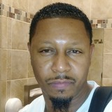 Tee from Greensboro | Man | 48 years old | Cancer