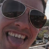 Danielspragnt from Hampton Hill | Man | 36 years old | Aquarius