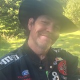 Johnsonbakenq from Vancouver | Man | 61 years old | Leo