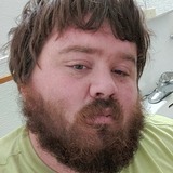 Johnnieheinelb from Yellville | Man | 29 years old | Cancer