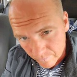 Michaschreurzk from Leuven | Man | 45 years old | Aquarius