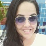 Van from Cambui | Woman | 35 years old | Libra