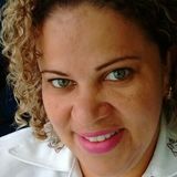 De from Duque de Caxias | Woman | 49 years old | Aries