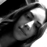Vico from Parana | Woman | 28 years old | Cancer