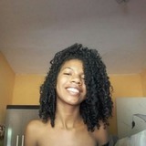 Kay from Viana | Woman | 25 years old | Leo