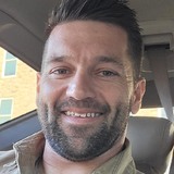 Robertspringn6 from Ottawa | Man | 43 years old | Capricorn