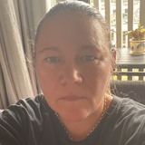 Debz from Auckland | Woman | 49 years old | Capricorn