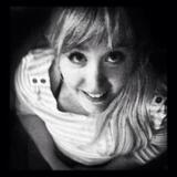Reyna from Mount Holly | Woman | 29 years old | Cancer
