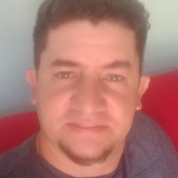 Robertojunh4E from Apiai | Man | 48 years old | Cancer