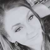Steff from Tucson | Woman | 36 years old | Aries