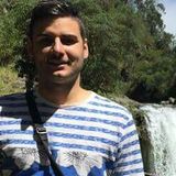 Robertochile from Arica | Woman | 33 years old | Leo