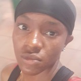 Jay from Clarksville | Woman | 26 years old | Capricorn