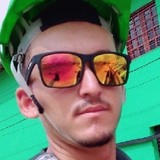 Adilson from Gravata | Man | 26 years old | Taurus