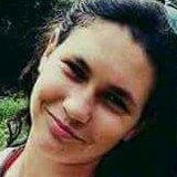 Ni from Nao Me Toque | Woman | 25 years old | Cancer