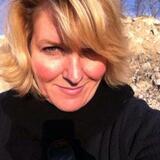 Claudine from Franklin Square | Woman | 45 years old | Taurus