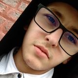 Bastian from Ivry-sur-Seine | Man | 25 years old | Taurus