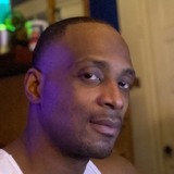 Alfonzorobinne from Texarkana | Man | 44 years old | Capricorn