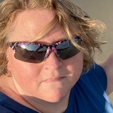 Dee from Hagerstown | Woman | 53 years old | Taurus