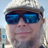 Unclebullwd from Altoona | Man | 48 years old | Gemini