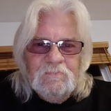 Ltittlerw from Sesser | Man | 69 years old | Capricorn
