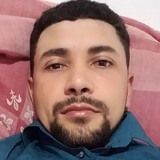 Léo from Esmeraldas | Man | 35 years old | Aquarius