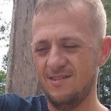 Jlw from Sao Sebastiao do Cai | Man | 43 years old | Capricorn