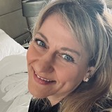 Val from Melville | Woman | 53 years old | Pisces
