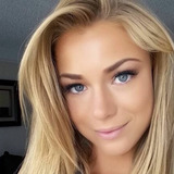 Keeskonijn from Amsterdam | Woman | 48 years old | Capricorn