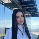Sarah from New York City | Woman | 38 years old | Aquarius