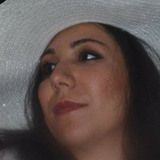 Mona from Montreal | Woman | 44 years old | Leo