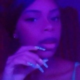Layasia from Sparks | Woman | 22 years old | Taurus