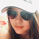 Li from Medellin | Woman | 33 years old | Aries