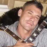 Chris from Parksville | Man | 43 years old | Capricorn