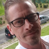 Philsnakeqk from La Hestre | Man | 45 years old | Aries