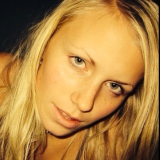 Curious Girl from Madrid | Woman | 34 years old | Libra