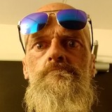 Rooster from San Diego | Man | 60 years old | Scorpio