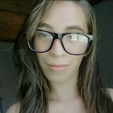 Luh from Lajeado | Woman | 26 years old | Aquarius