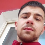 Luciano from Benevento | Man | 25 years old | Cancer