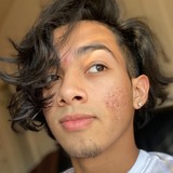 Johnny from Newport | Man | 23 years old | Scorpio