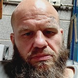 Hensleyshaunkj from Vincennes | Man | 42 years old | Cancer