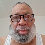 Kh63Xk from Beaufort | Man | 56 years old | Cancer