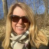 Wendy from Garden City | Woman | 51 years old | Gemini