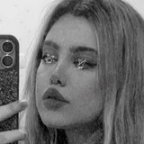 Pika from Phoenix | Woman | 22 years old | Sagittarius
