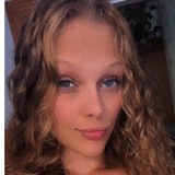 Bluntqueenxx from Bristol | Woman | 27 years old | Leo