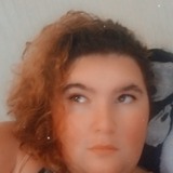 Dee from Florence | Woman | 36 years old | Taurus