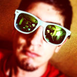 Robert from Astoria | Man | 33 years old | Gemini